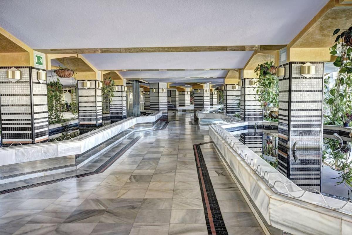 Benal Beach Cozy Apartment With A Water Park. Benalmádena Εξωτερικό φωτογραφία